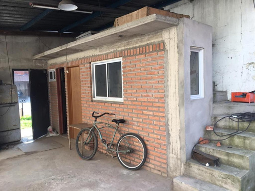 Vendo Lote Con Galpon, Zona Caseros
