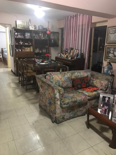 Apartamento En La Candelaria En Venta Frente Al Sambil