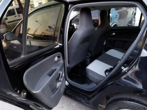 Imagen 12 de 13 de Volkswagen Up Black 5 Puertas