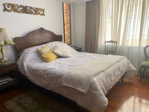 Apartamento En Venta En El Chicó. Cod V10295