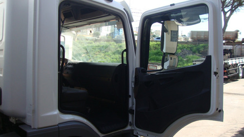 Imagem 15 de 22 de M.benz 1719 Atego Ano 2013 Bau Cabine Leito