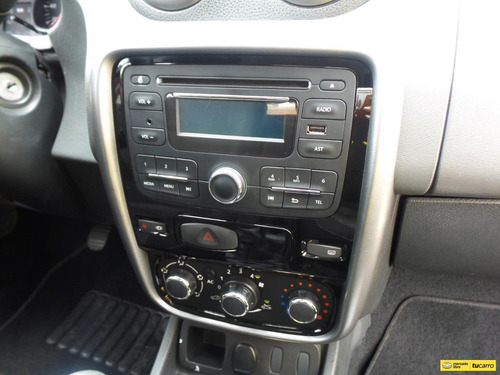 Imagen 24 de 25 de Renault Duster Expression