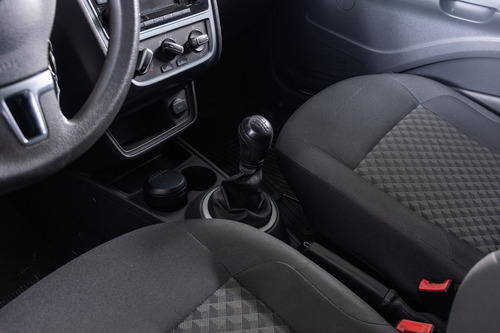 Imagen 14 de 15 de Volkswagen 2015 Gol 1.6 3 P Trend L/13