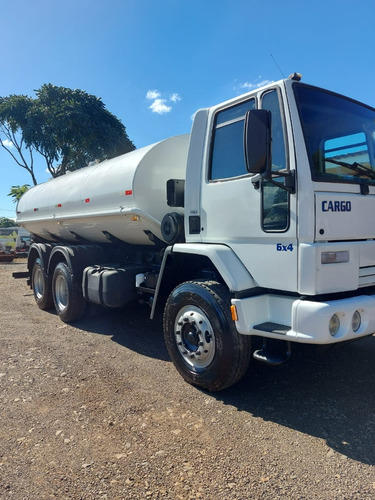 Ford Cargo 6332 6x4 Pipa