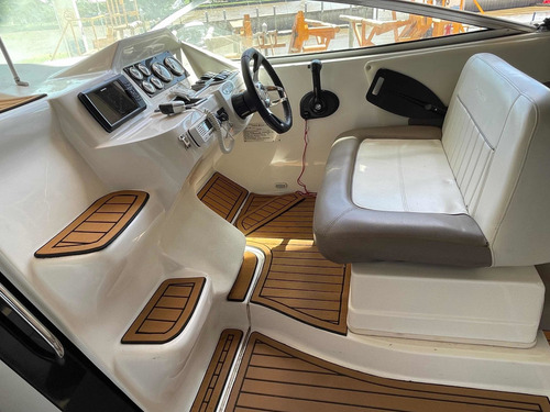 Imagen 9 de 15 de Quicksilver 2700-2019 Mercruiser 6.2-300hp Duoprop