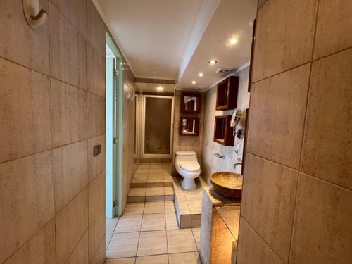 Exclusivo Dpto. Con Jacuzzi Y Sauna En Su Interior / 90m2