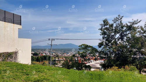 Terreno En Fraccionamiento La Herradura, Cuernavaca - T57