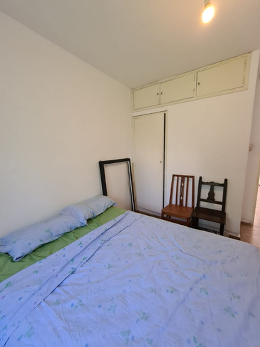 Imagen 10 de 23 de Departamento Dupex - Frente - Balcón Y Asador - Entrada Independiente.
