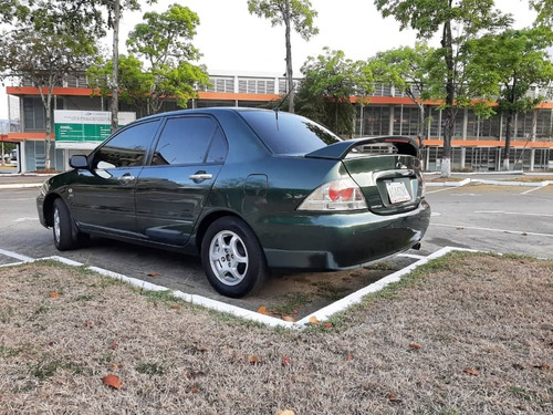 Imagen 3 de 8 de Mitsubishi Lancer Glx 1.6 Cvt