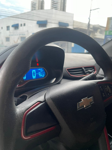 Chevrolet Onix 1.4 Effect 5p