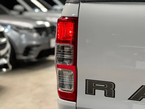 Ford Ranger Xls 2.5 Gasolina 4x2 Traccion Trasera Original