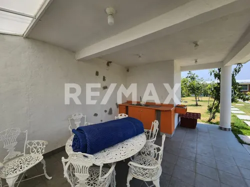 Casa En Venta En Morelos, Fraccionamiento Paraíso Tlahuica