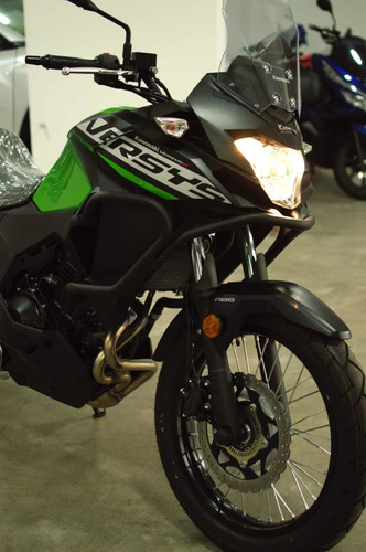 Imagen 2 de 9 de Kawasaki Versys 300 Abs 2022 Okm