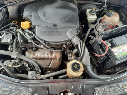 Imagem 10 de 10 de Renault Sandero 2013 1.6 Expression Hi-power 5p