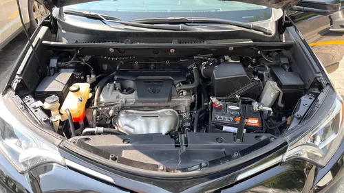 Toyota RAV4 2.5 Le At