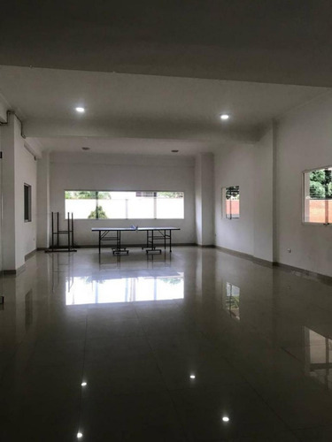 Imagen 2 de 10 de Vende Apartamento Trigaleña. Dr