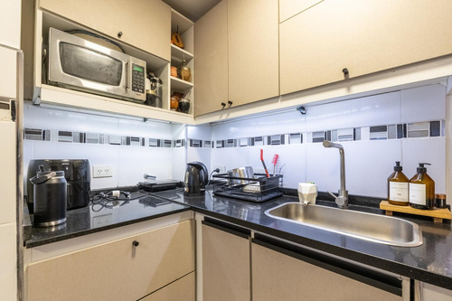 Ph De 3 Ambientes Con Terraza Refaccionado En Venta En Almagro