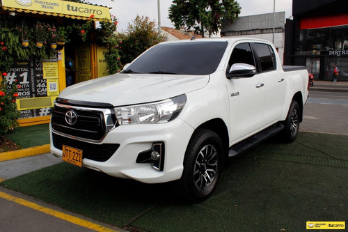 Toyota Hilux Srv