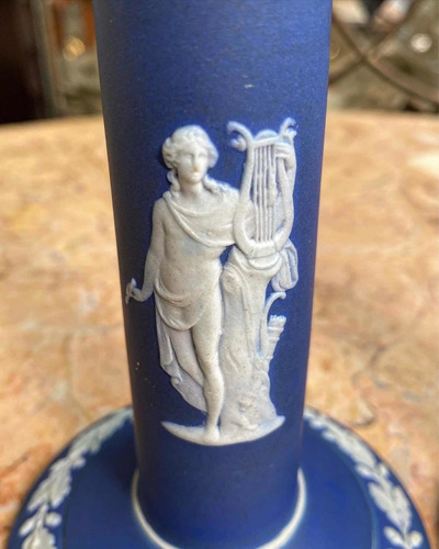 Par De Castiçais Wedgwood (Usado)