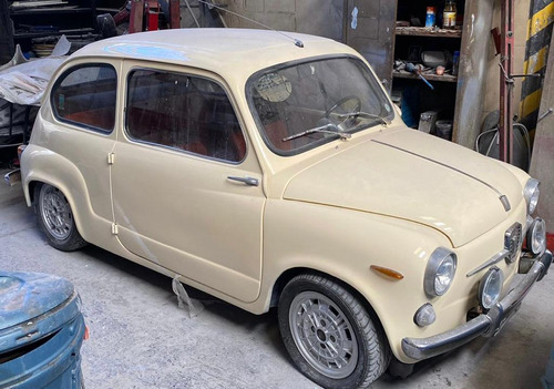 Fiat  600 Italiano