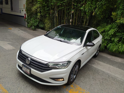 Imagen 1 de 11 de Jetta R-line 4 Cil. 1.4 Turbo 150hp 2019