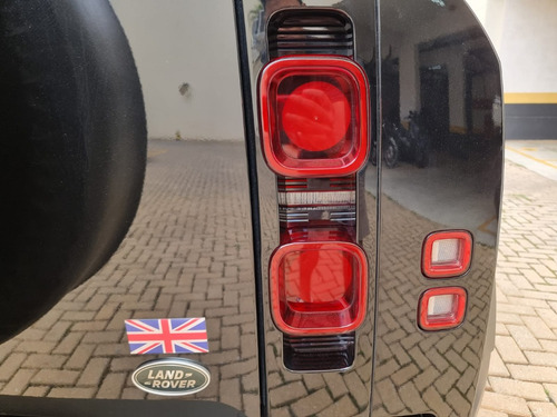 Land Rover Defender 110 2.0 Se 7L Aut. (P300) 5P