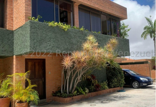 Casa En Venta En Los Naranjos Del Cafetal. 23-22746an