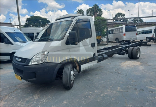 Iveco Daily 70c17 2013 Chassi