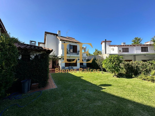 Venta Casa En Aranjuez Country Club