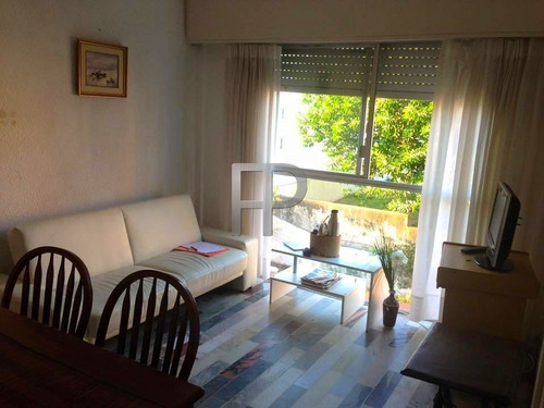Imagen 1 de 10 de Apartamento En Venta Punta Del Este 2 Dorm #1651