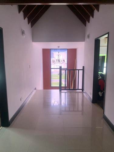 Imagen 15 de 24 de Casa A La Venta En El Laquen Canning San Vicente