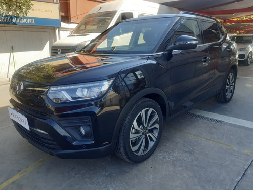 Ssangyong Tivoli Limited 1.6 At