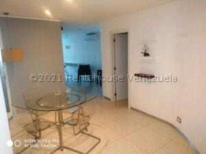 Imagen 2 de 10 de Apto En Venta Lomas De Las Mercedes 22-4471 Caro Fermoso 0424 2083128