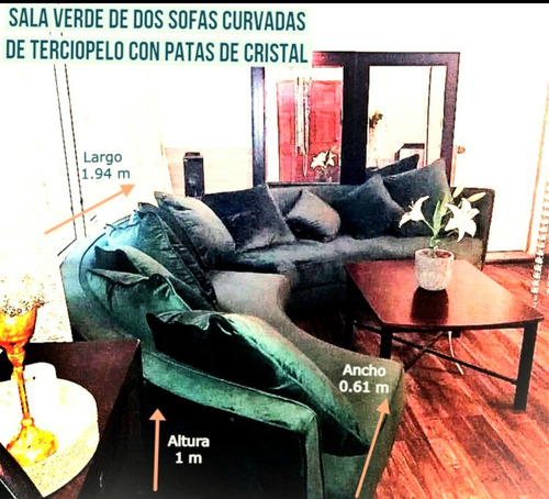 Imagen 3 de 5 de Lujosa Sala Verde De Dos Sofás Curvadas De Terciopelo