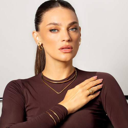 Anel Em Ouro Amarelo 18k Com Safira Branca - Couture Cl Joia