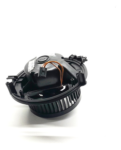 Blower Motor De Calefaccion Audi Q2 1.4t Aut 2018-2024 Oem (Usado)