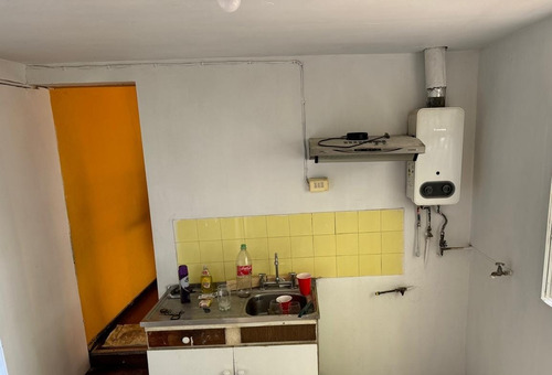 Casa Amplia Con Tres Dormitorios En Playa Ancha, Valparaiso