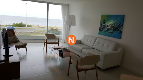 Apartamento En Venta Y Alquiler, Mansa, Punta Del Este, 3 Dormitorios.