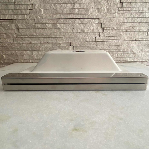 Cascata De Embutir 80cm Com Bico Em Inox