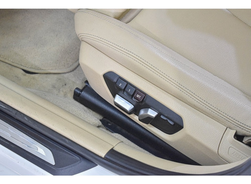 BMW 320i 2.0 SPORT 16V TURBO ACTIVE FLEX 4P AUTOMÁTICO