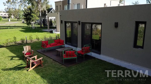 Casa Venta Canning Barrio Terralagos