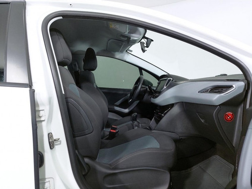 Imagem 12 de 15 de 156252 - Peugeot 208 2016 Com Garantia