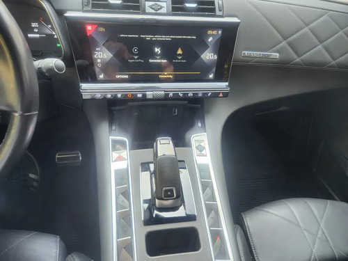 Ds Automobiles Ds7 2.0 Crossback Bluehdi 180 Rivoli At Di...