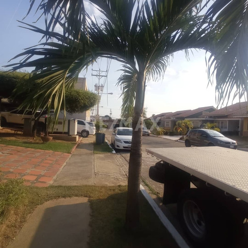 Imagen 3 de 9 de Venta De Casa Conjunto Residencial Buena Aventura