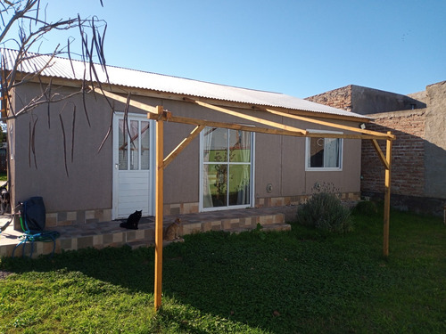 Excelente Oportunidad! Casa En Venta Semi Amueblada Con Terreno