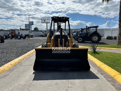 Caterpillar 420 E 2006/ Case/ John Deere