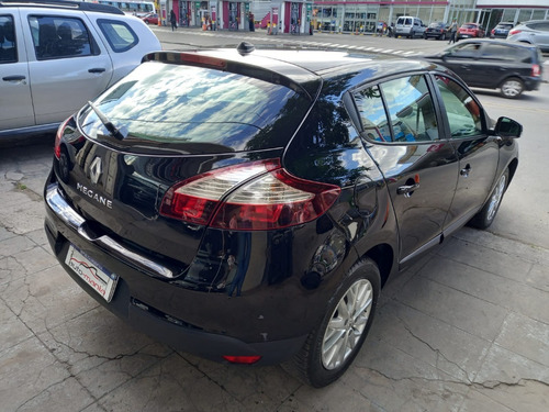 Imagen 4 de 15 de Renault Mégane Iii 1.6 Ph2 Luxe Pack 111cv Automania