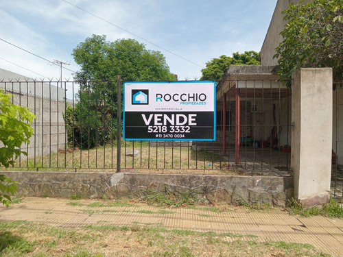 Casa En Venta A Refaccionar J.l Suarez