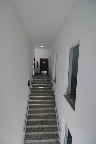 Imagem 17 de 21 de Sala Comercial Para Alugar Com 70m² Por R$ 1.500,00 No Bairro Centro - Curitiba / Pr - Sl0053