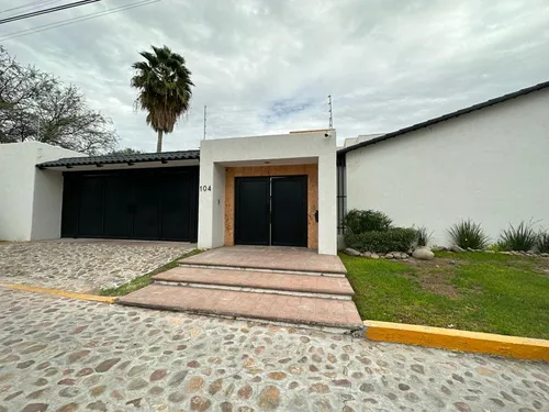 La Herradura, Preciosa Casa En Venta.